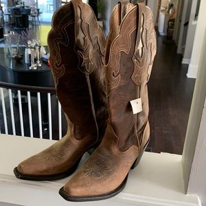 Dillon Cowboy Boots